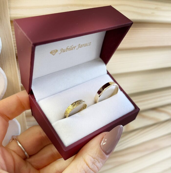 Obrączki złote WD1 z motywem roślinnym - obrazek 4