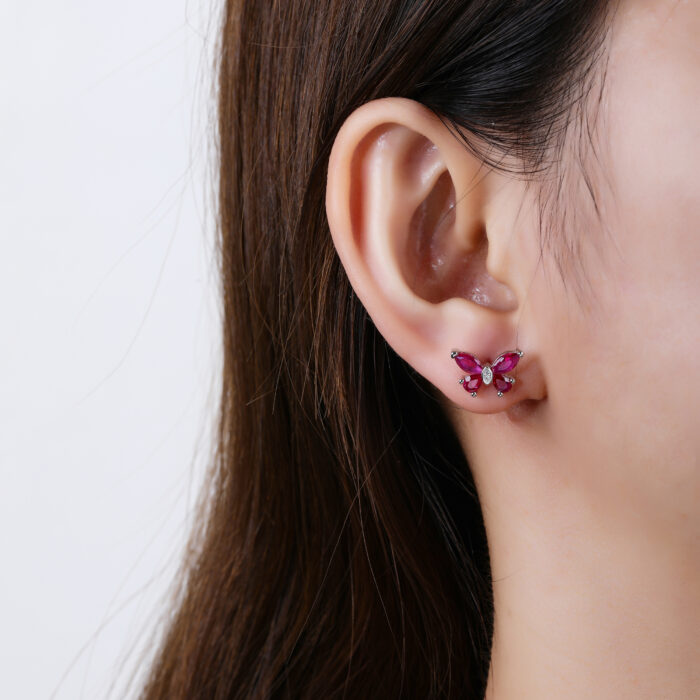 Kolczyki srebrne motylki z różowymi cyrkoniami - obrazek 3