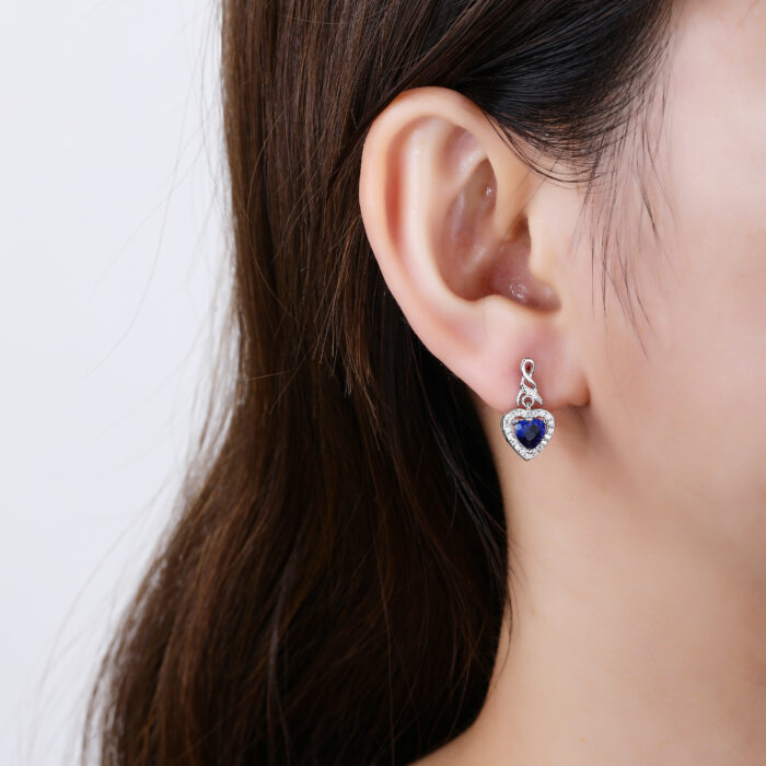 Kolczyki srebrne serduszka z cyrkoniami - obrazek 3