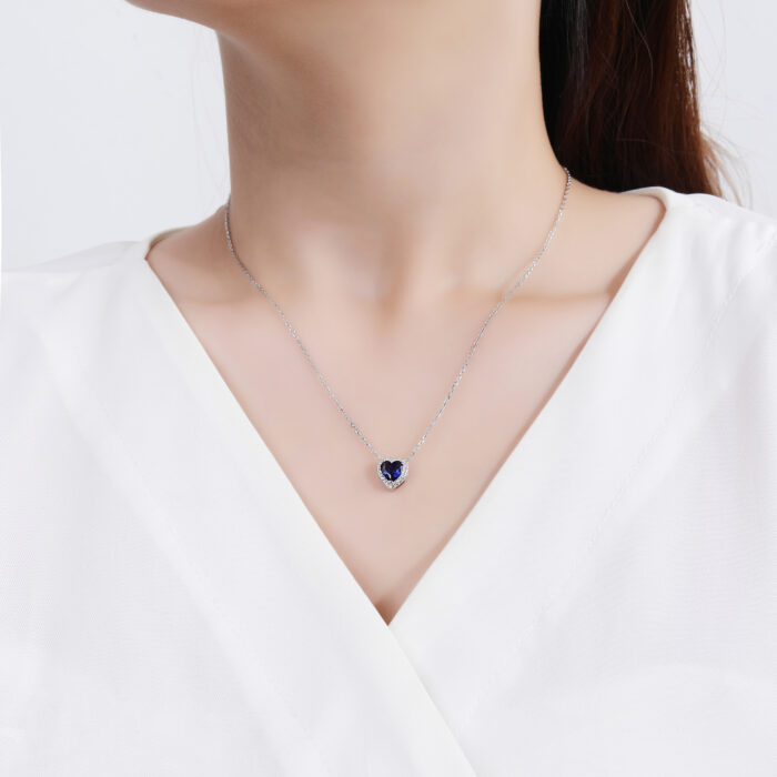 Naszyjnik srebrny serduszko szafirowe z cyrkoniami - obrazek 3