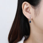 Kolczyki srebrne wiszące z cyrkoniami - obrazek 3