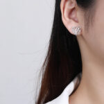 Kolczyki srebrne serduszka ażurowe z cyrkoniami - obrazek 3