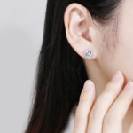 Kolczyki srebrne serduszka z cyrkoniami - obrazek 3