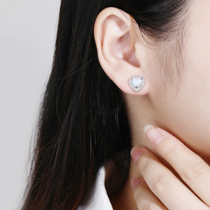 Kolczyki srebrne serduszka z opalem i cyrkoniami - obrazek 3