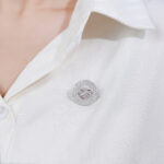 Broszka srebrna 925 znak nieskończoności z cyrkoniami - obrazek 3