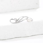 Broszka srebrna 925 z cyrkoniami i perełką - obrazek 2