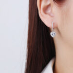 Kolczyki srebrne serduszka cyrkonie - obrazek 3