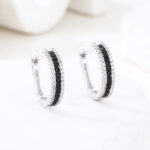 Kolczyki srebrne cyrkonie czarne i białe - obrazek 2