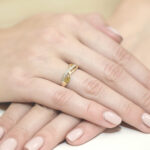 Pierścionek złoty z diamentami BD-W90 - obrazek 4