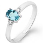 Pierścionek złoty z topazem i diamentami J-PD33