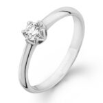Pierścionek platyna z diamentem