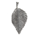 Zawieszka srebrna liść z markasytami