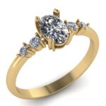 Pierścionek złoty owalny z diamentami laboratoryjnymi