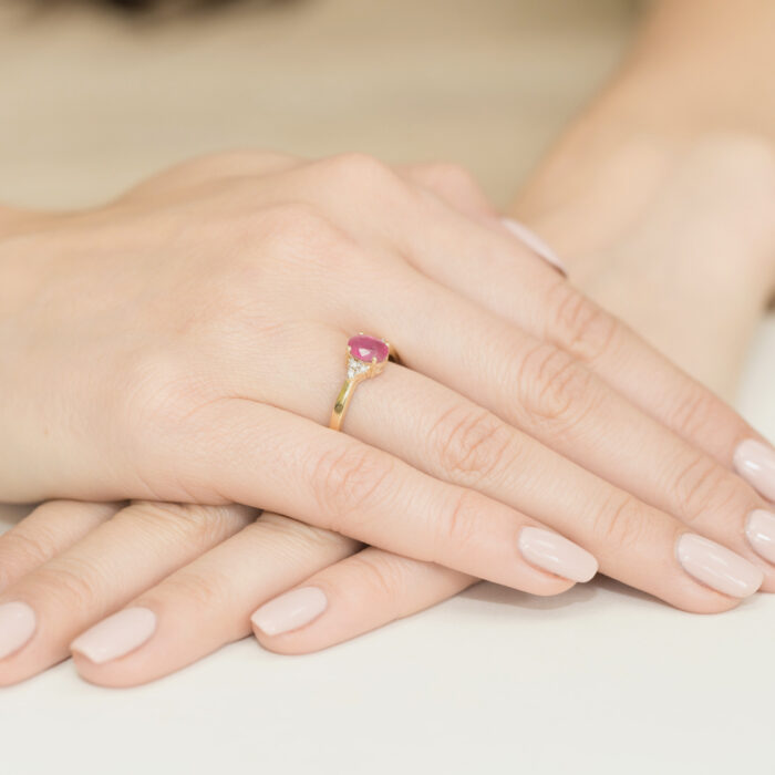 Pierścionek złoty z rubinem i diamentami BD-W308 - obrazek 4