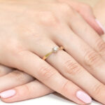 A Pierścionek złoty z diamentem BD-W173 - obrazek 4