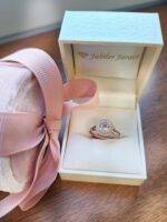 Pierścionek złoty z morganitem i diamentami - obrazek 2