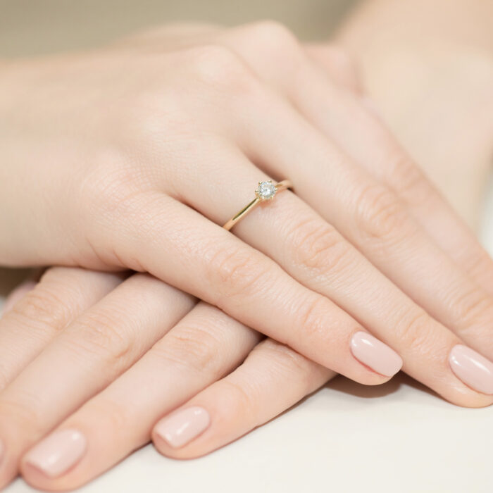 Pierścionek złoty z diamentami BD-W365 - obrazek 4