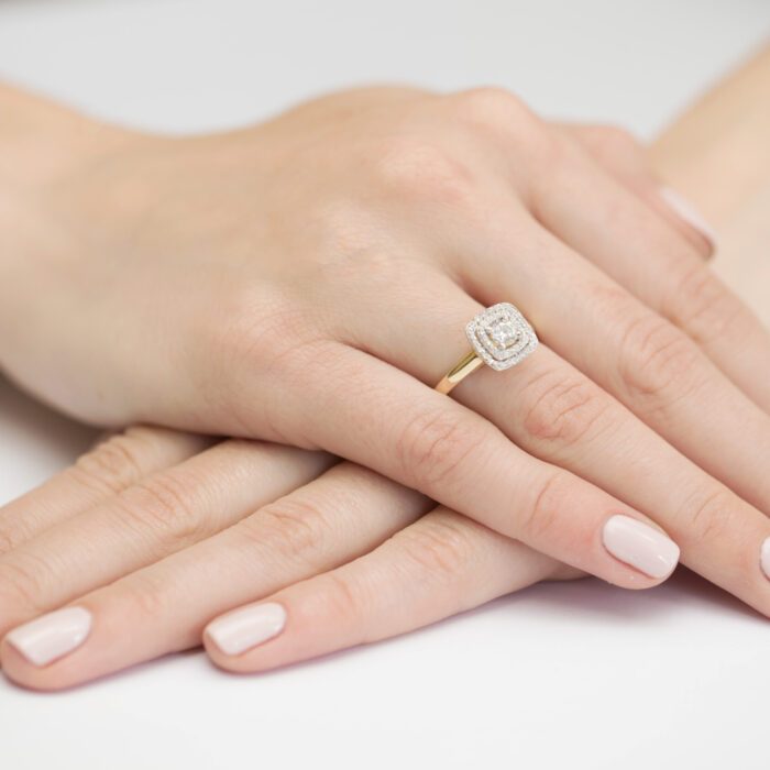 Pierścionek złoty z diamentami BD-W345 - obrazek 4