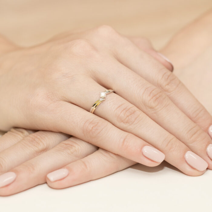 Pierścionek złoty z diamentem BD-W231 - obrazek 4