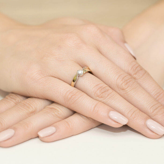 Pierścionek złoty z diamentem BD-W278 - obrazek 4