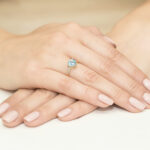 Pierścionek złoty z topazem i diamentami BD-W31/T - obrazek 4