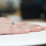 Pierścionek złoty z topazem i diamentami BD-W03 - obrazek 4