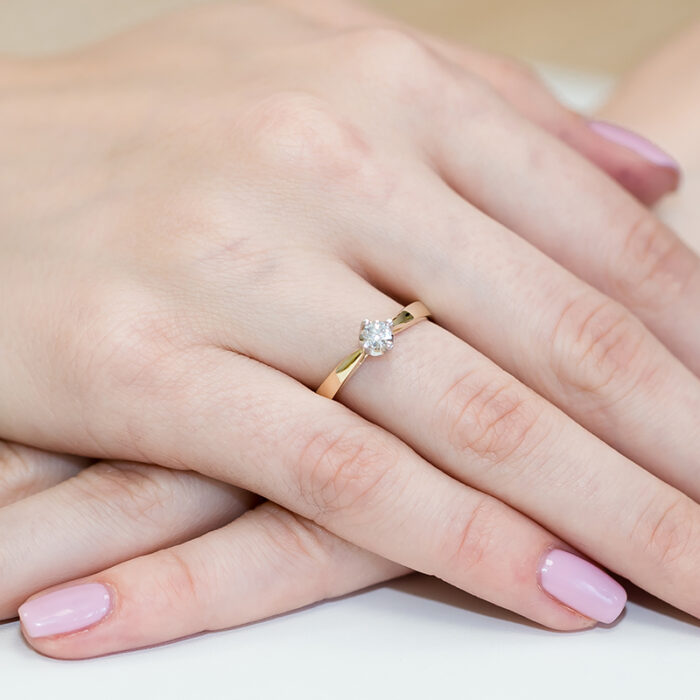 Pierścionek złoty z diamentem BD-W293 - obrazek 4