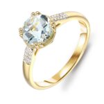 Pierścionek złoty z akwamarynem i diamentami