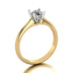 Pierścionek złoty z diamentem laboratoryjnym