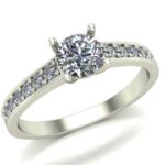 Pierścionek złoty z diamentami laboratoryjnymi