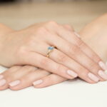 Pierścionek złoty z topazem i diamentami BD-W02 - obrazek 4