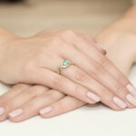 Pierścionek złoty ze szmaragdem i diamentami BD-W028 - obrazek 4