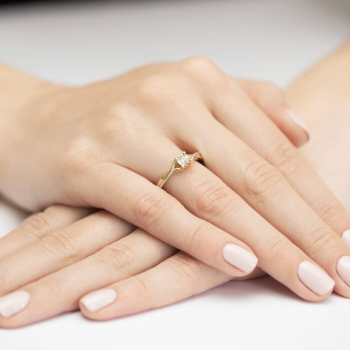 Pierścionek złoty z diamentami BD-W361/0,08 - obrazek 4