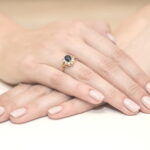 Pierścionek złoty z szafirem i diamentami BD-W037 - obrazek 4