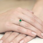 Pierścionek złoty ze szmaragdem i diamentami BD-W66 - obrazek 4