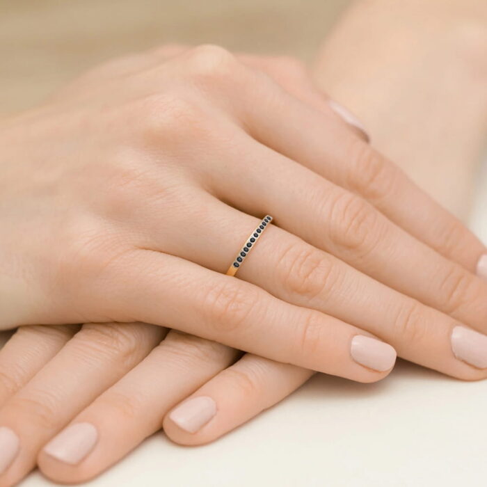 Pierścionek złoty z czarnymi diamentami BD-W306 - obrazek 2