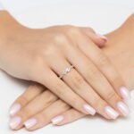 Pierścionek złoty z diamentami BD-W528 - obrazek 2