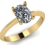 Pierścionek złoty z owalnym diamentem laboratoryjnym