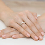 Pierścionek złoty z diamentami  BD-W449 - obrazek 4