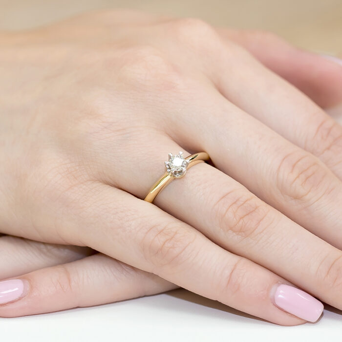 Pierścionek złoty z diamentem BD-W267 - obrazek 4