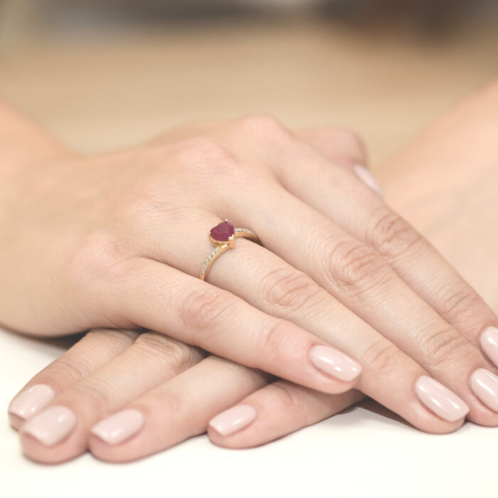 Pierścionek złoty z rubinem i diamentami BD-W50 - obrazek 4