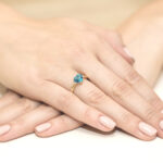 Pierścionek złoty z topazem i diamentami BD-W12 - obrazek 4