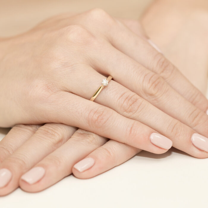 Pierścionek złoty z diamentem BD-W311 - obrazek 4