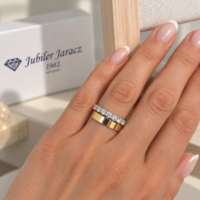 Pierścionek złoty ring z diamentami laboratoryjnymi RR4 - obrazek 6