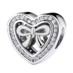 Zawieszka do bransoletki charms serce z kokardą